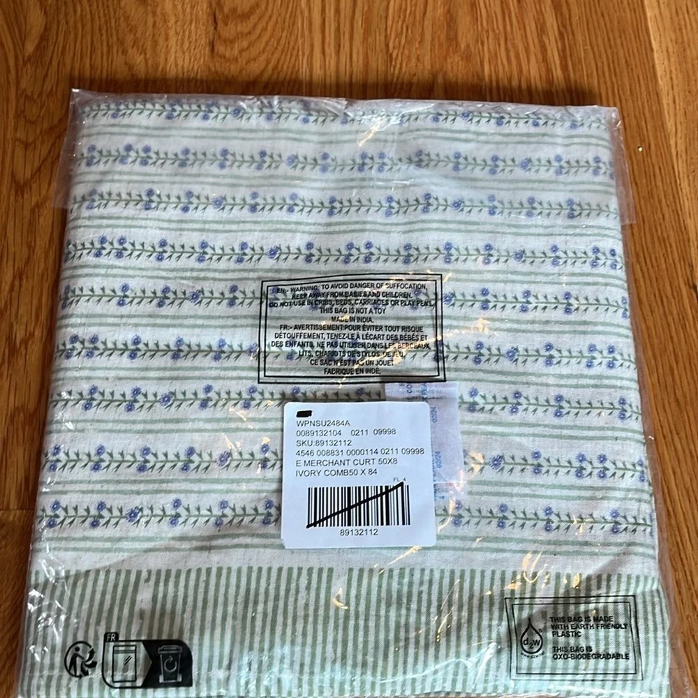 Anthropologie x Ellen Merchant Cottage Curtain 50 x 84 NWT